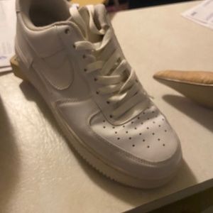 Nike  air forces size 8 like new condition